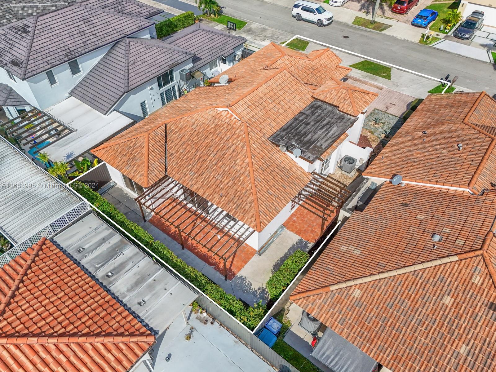 SHOMA HOMES AT TAMIAMI II - Residential Lease