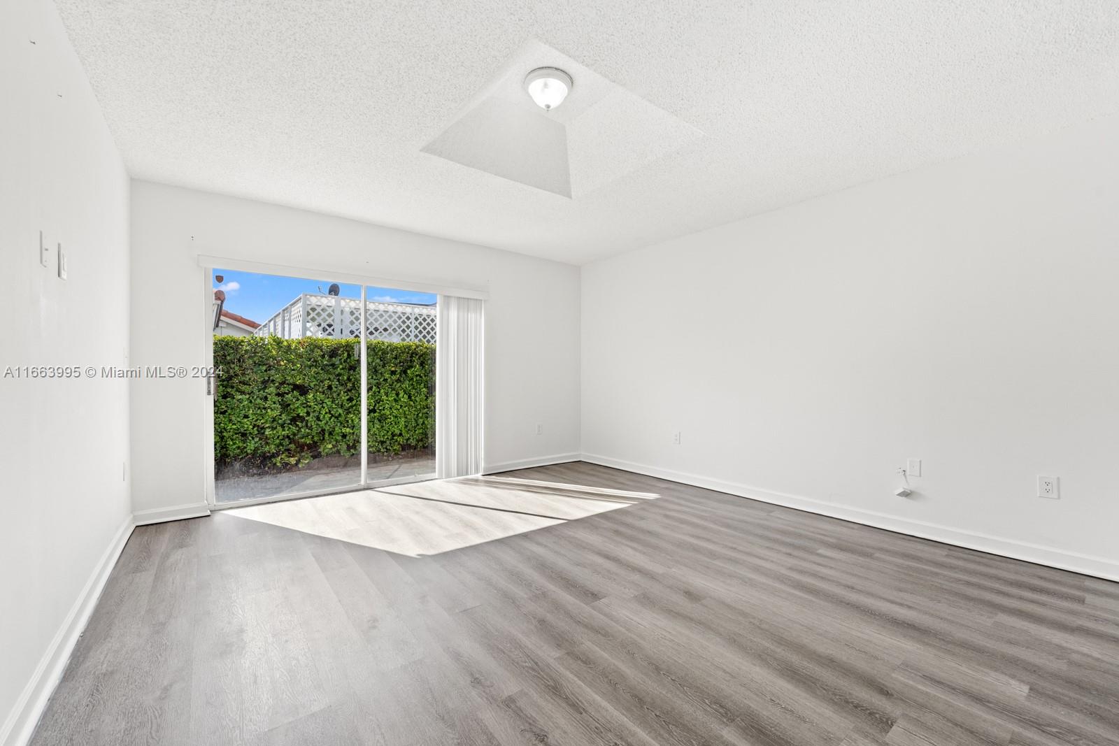 SHOMA HOMES AT TAMIAMI II - Residential Lease
