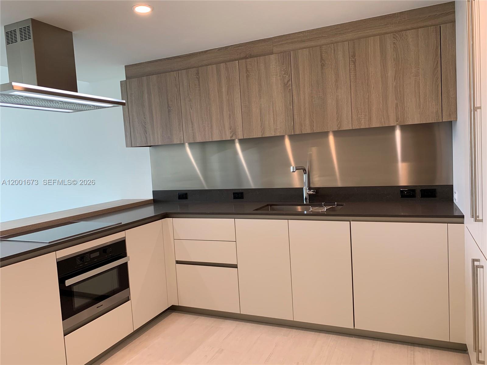 BRICKELL FLATIRON CONDO - Residential