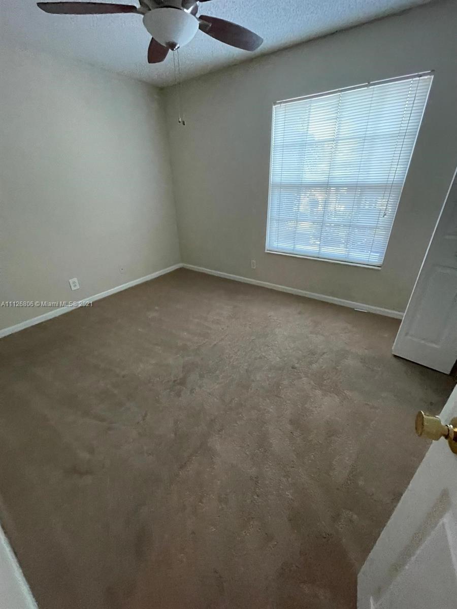 PALMBROOKE TOWNHOMES - Residential Lease