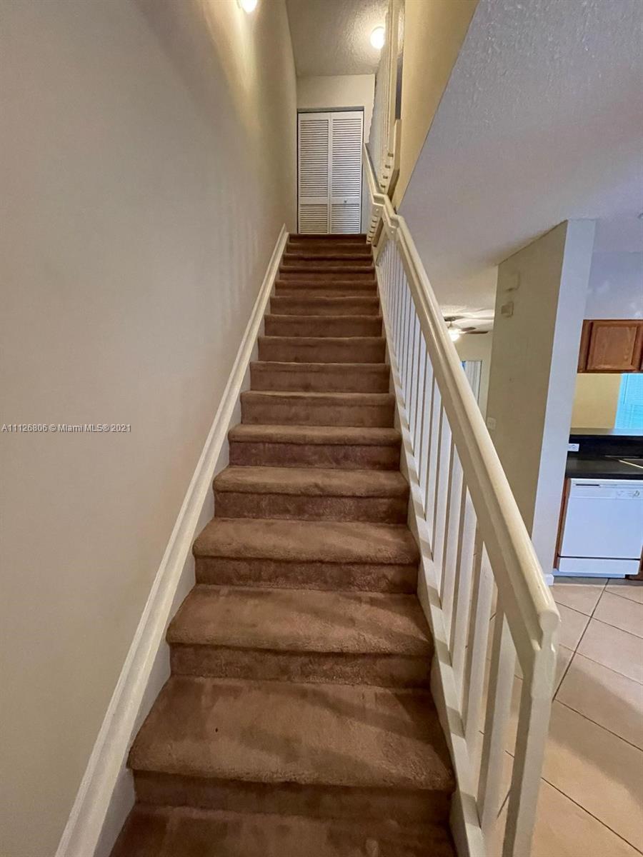 PALMBROOKE TOWNHOMES - Residential Lease