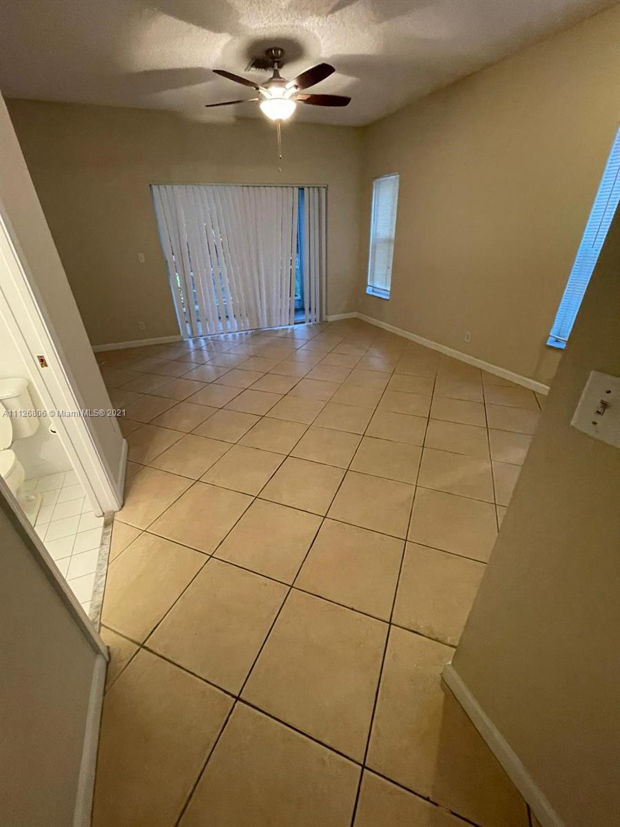 PALMBROOKE TOWNHOMES - Residential Lease
