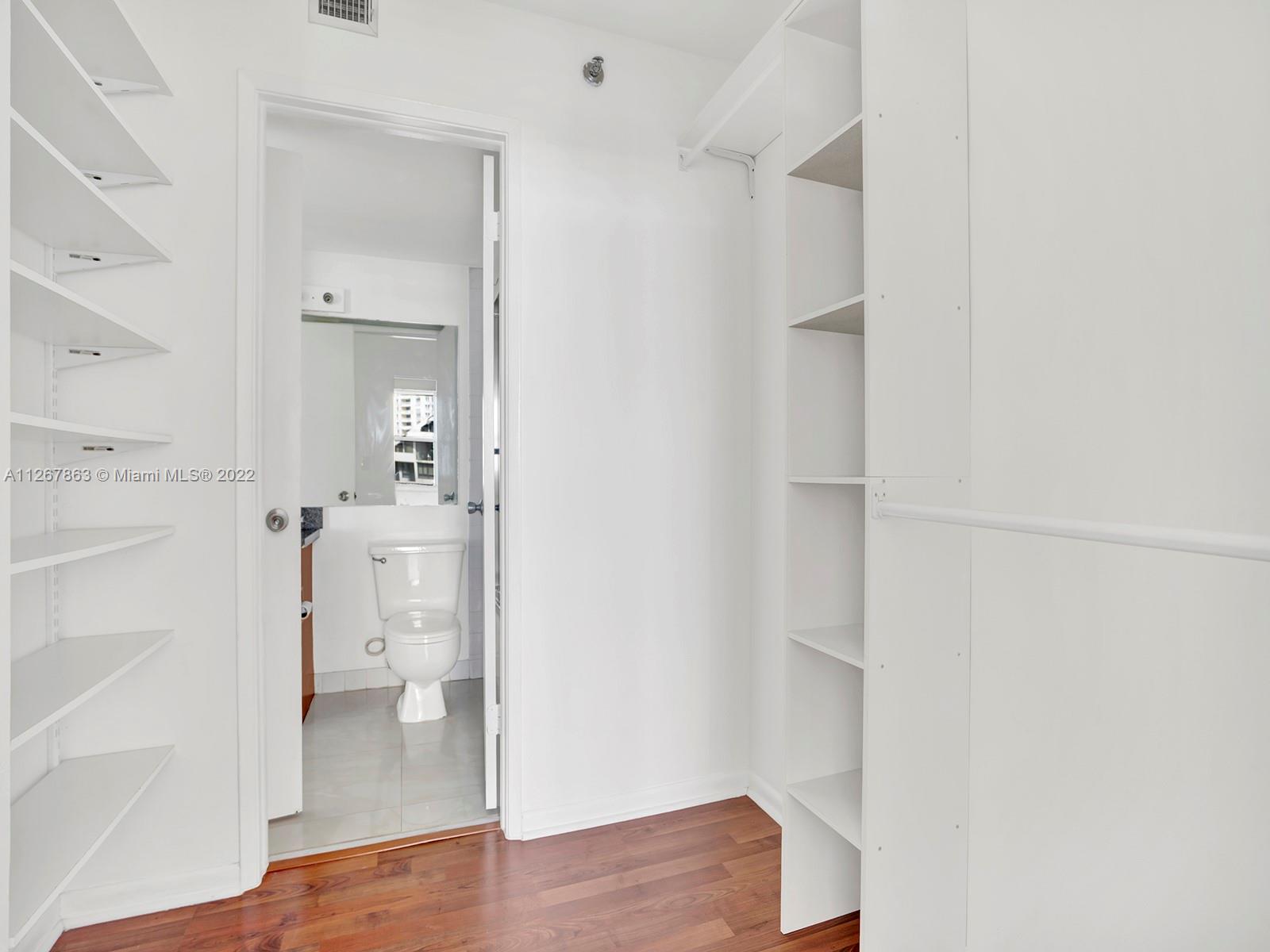 ISOLA CONDO - Residential Lease