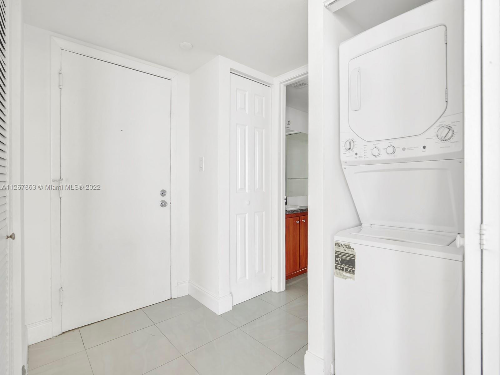 ISOLA CONDO - Residential Lease
