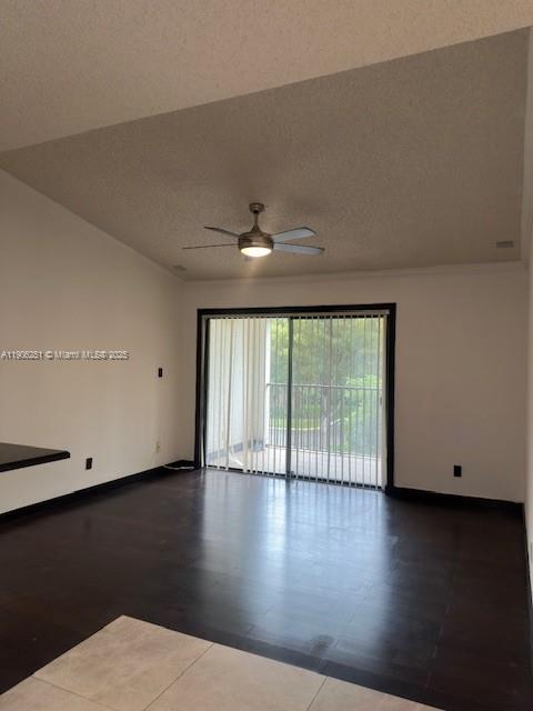 HOLLYWOOD PARC CONDOMINIU - Residential Lease