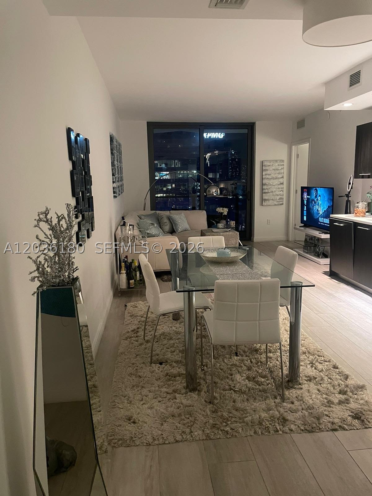BRICKELL HEIGHTS EAST CON - Residential Lease