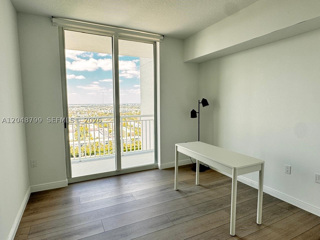 DUO CONDOMINIUM WEST - Residential