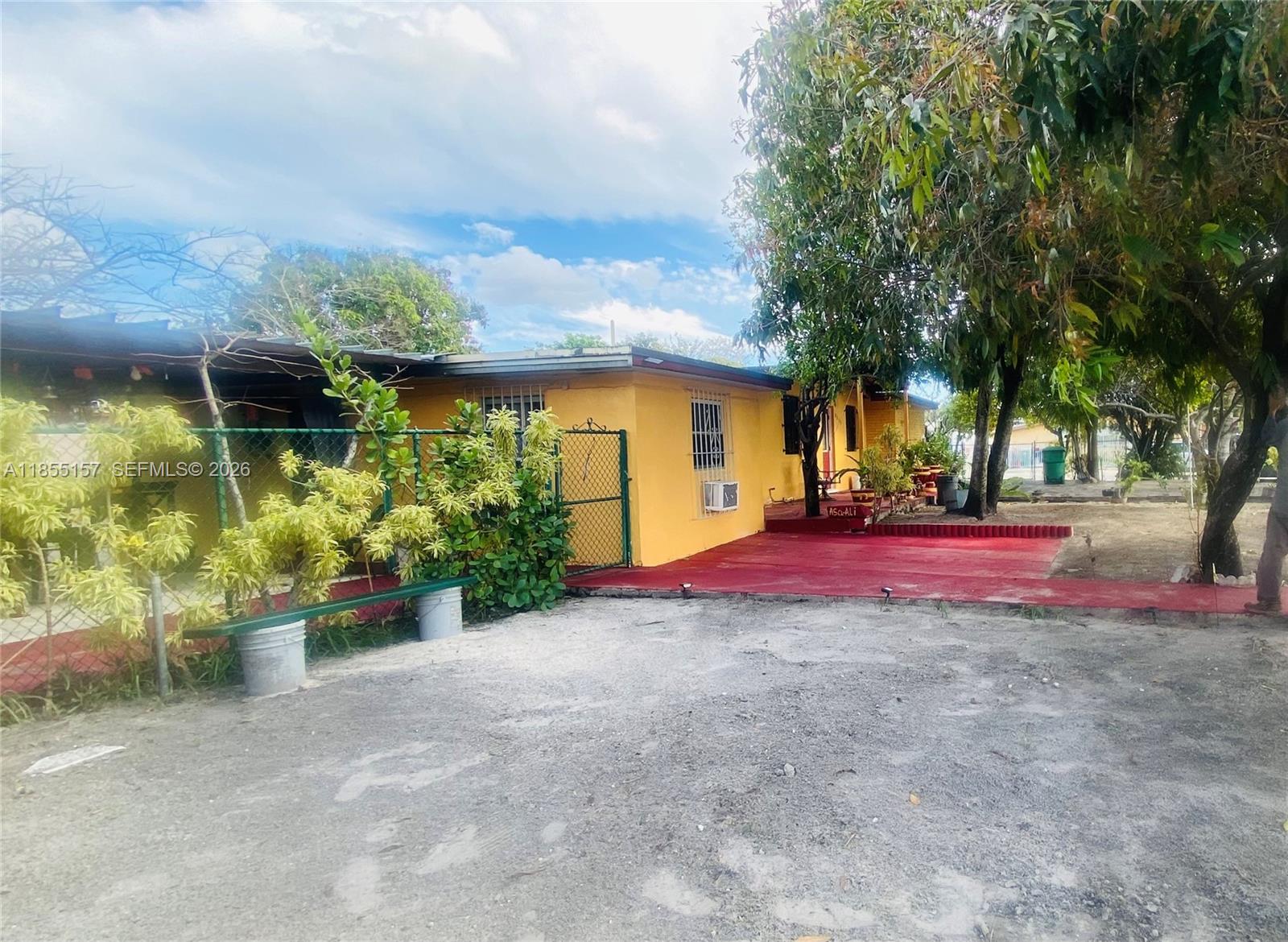 ANDERSON HEIGHTS - Residential