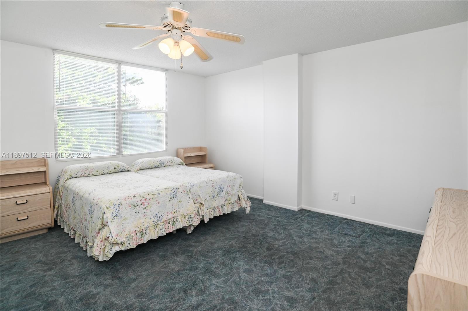 ROYAL PARK CONDO - Residential