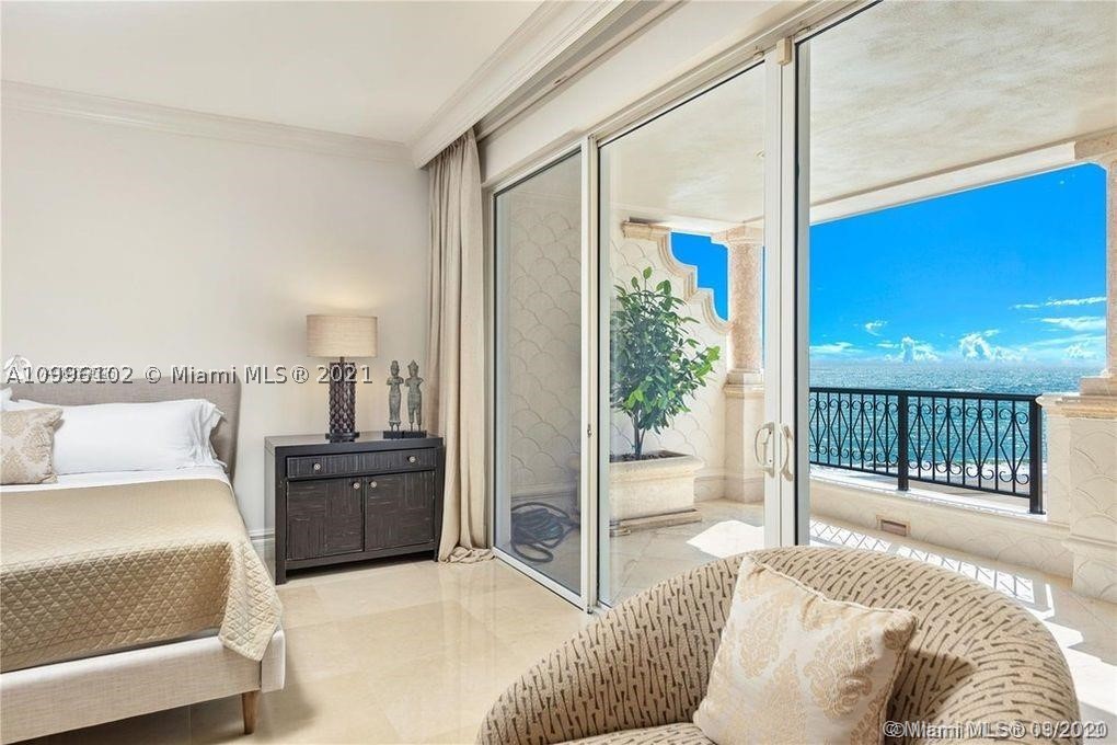 7400 OCEANSIDE AT FISHER - Residential