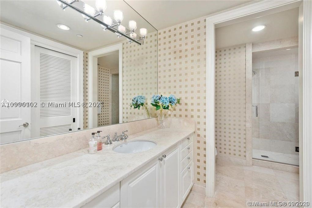 7400 OCEANSIDE AT FISHER - Residential