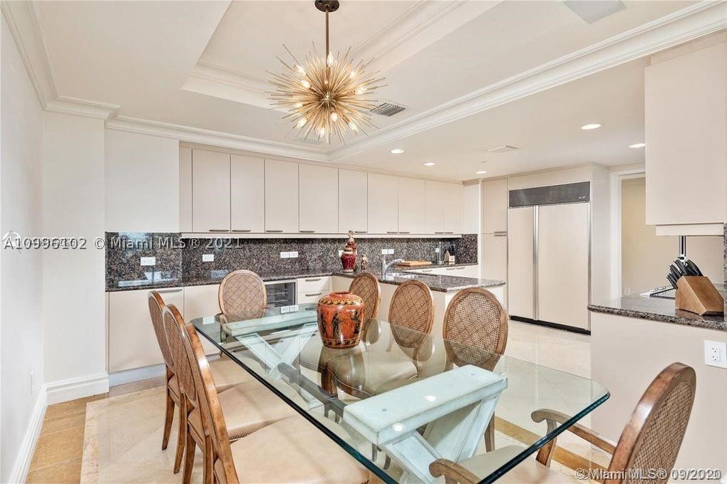 7400 OCEANSIDE AT FISHER - Residential