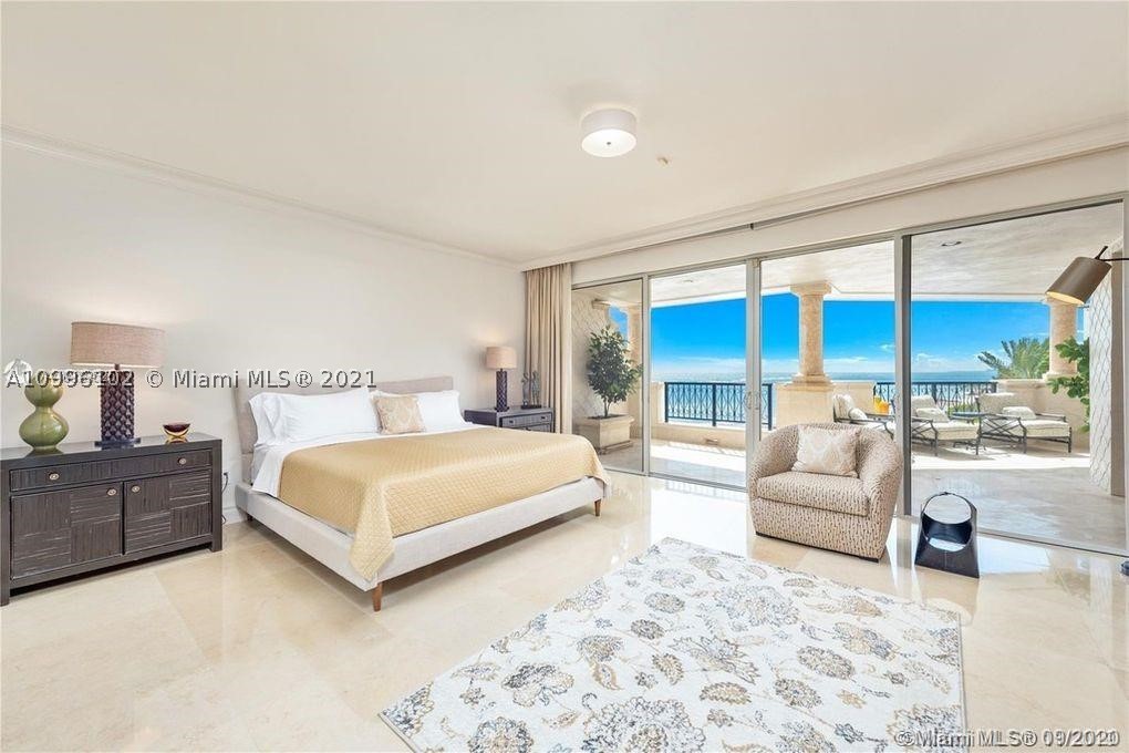7400 OCEANSIDE AT FISHER - Residential