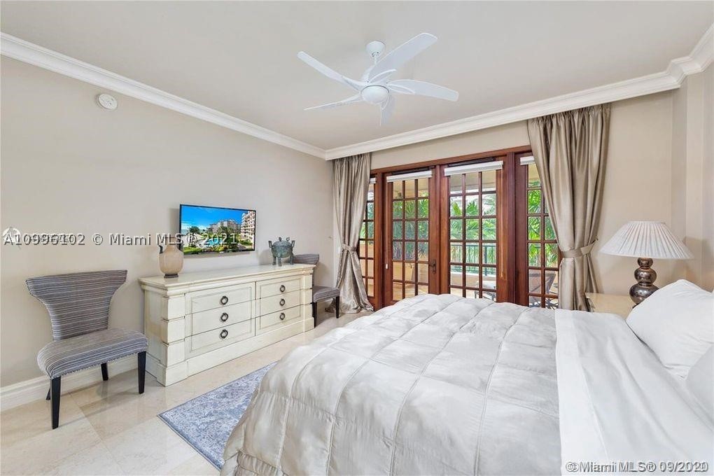 7400 OCEANSIDE AT FISHER - Residential