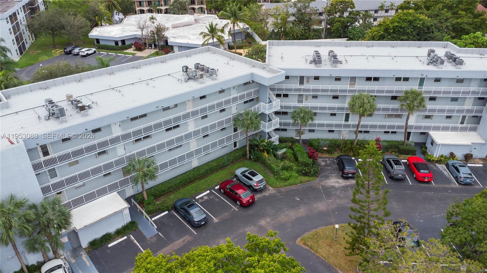 ROYAL PARK CONDO - Residential