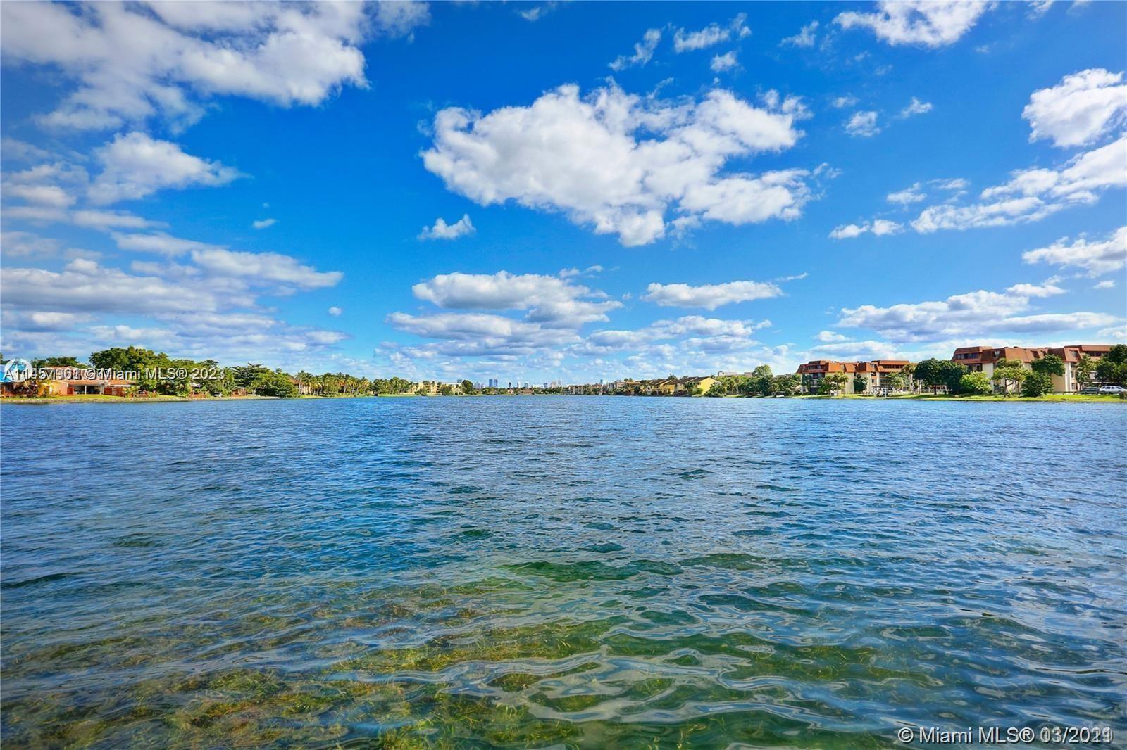 ROYAL OAKS CONDO - Residential Lease