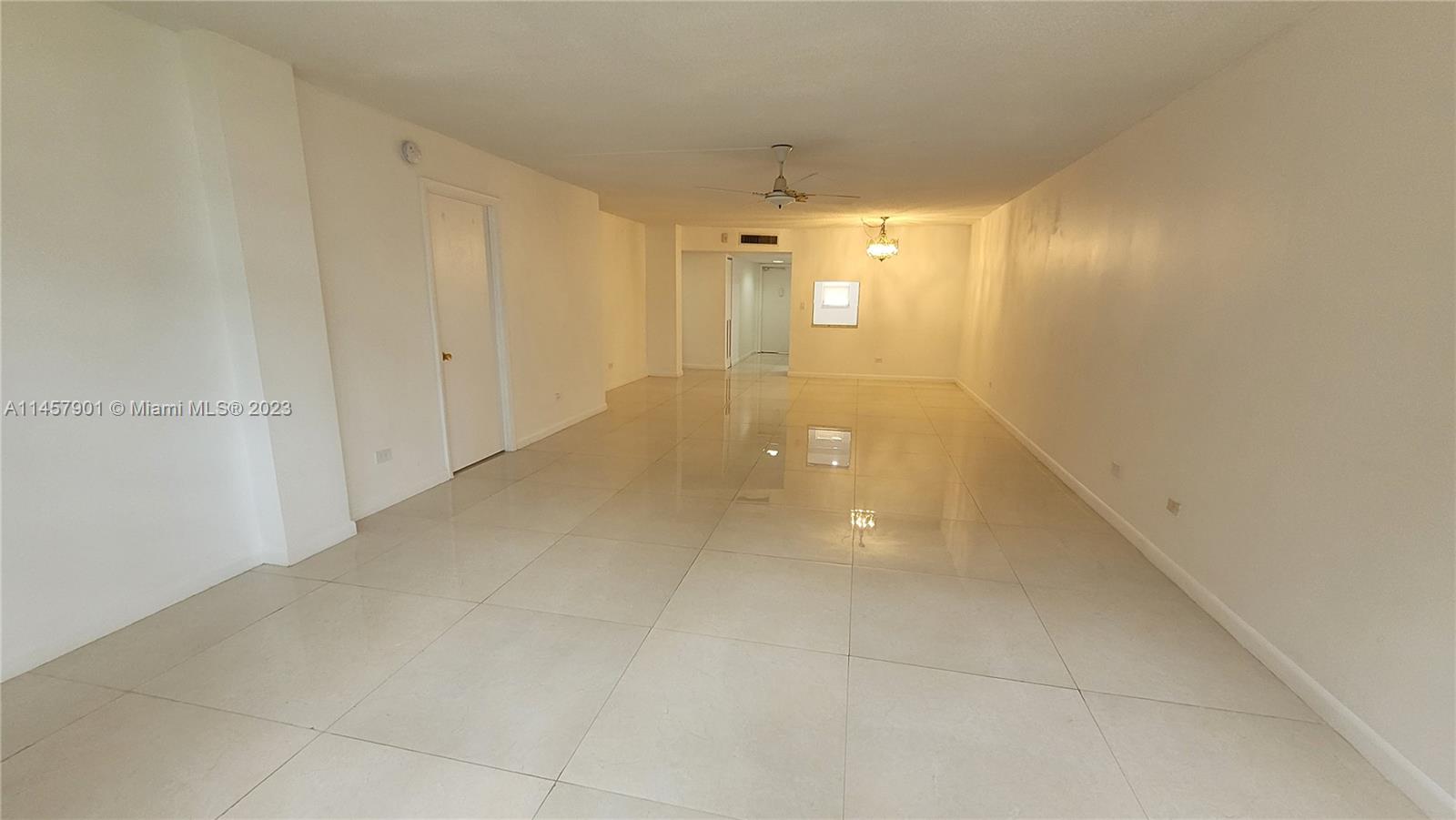 ROYAL OAKS CONDO - Residential Lease