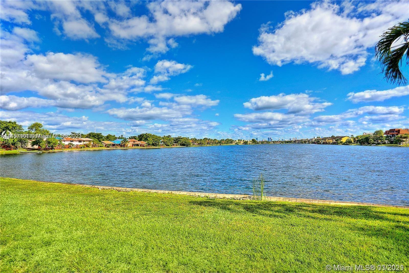 ROYAL OAKS CONDO - Residential Lease