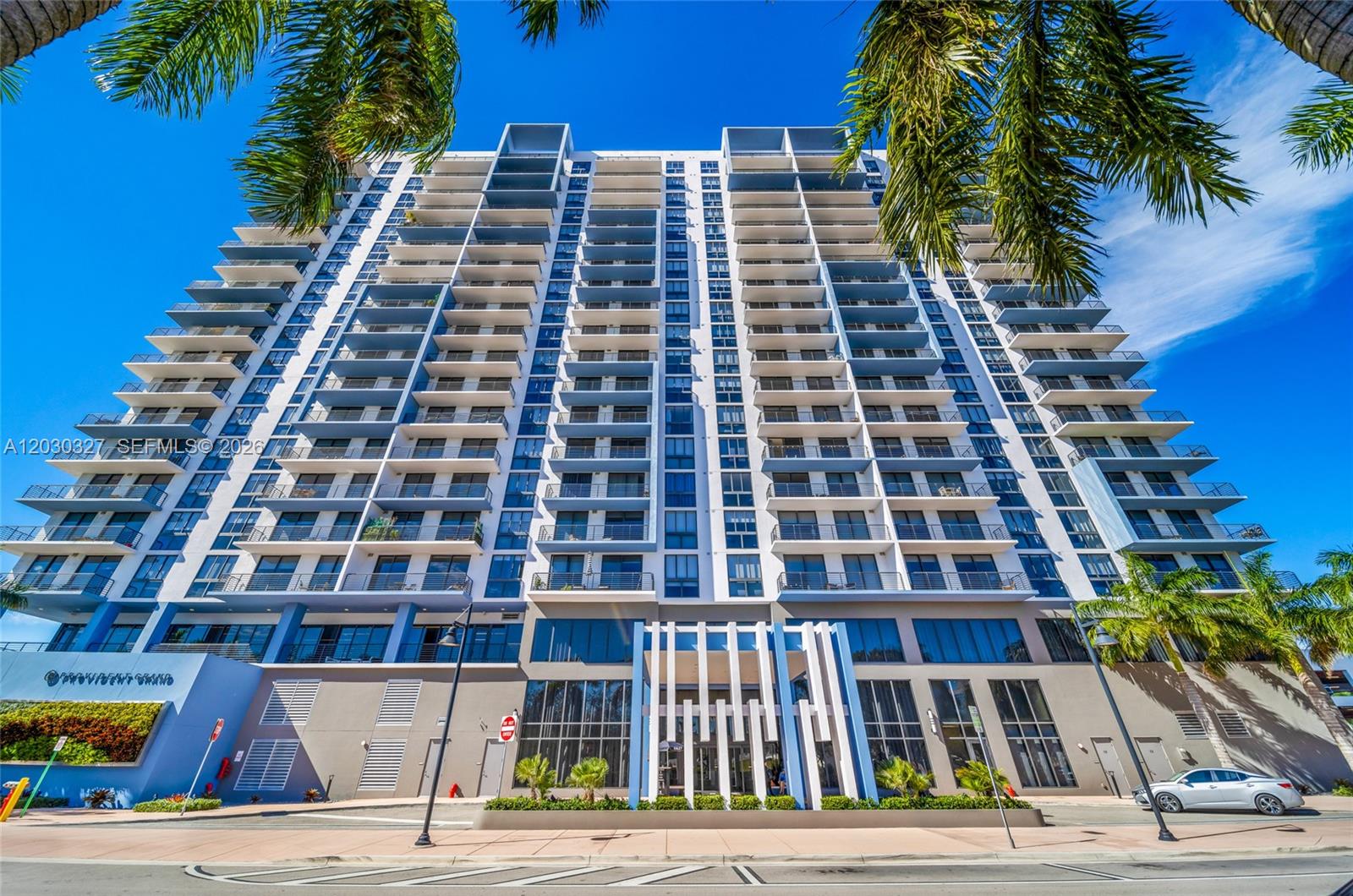 5350 PARK CONDO - Residential Lease