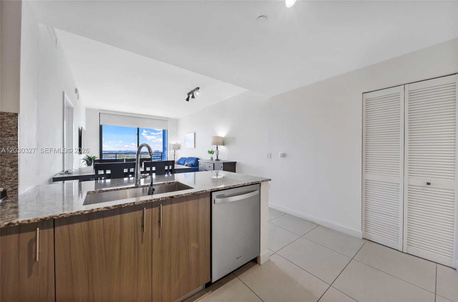 5350 PARK CONDO - Residential Lease