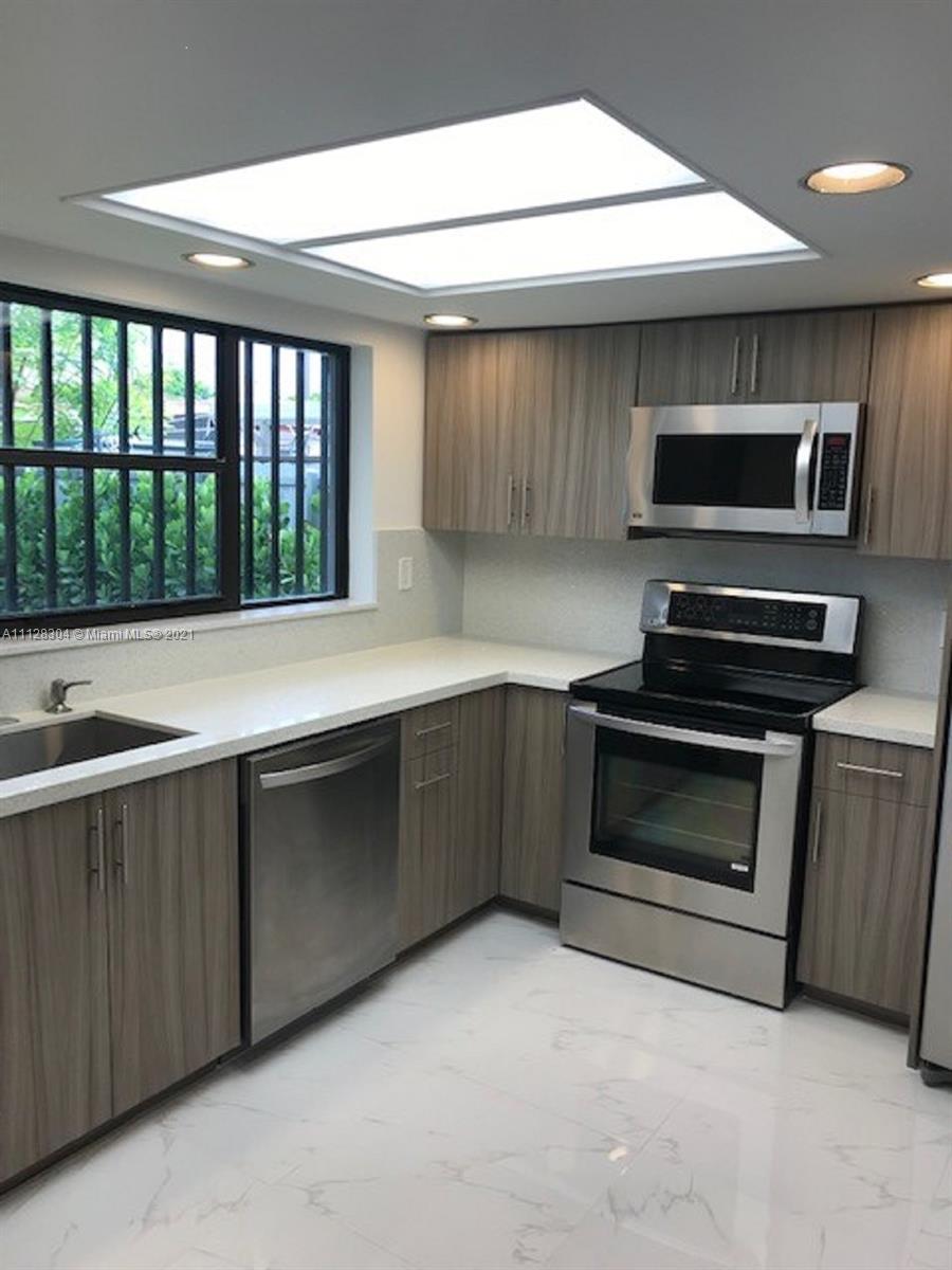 WINONA PARK - Residential Lease
