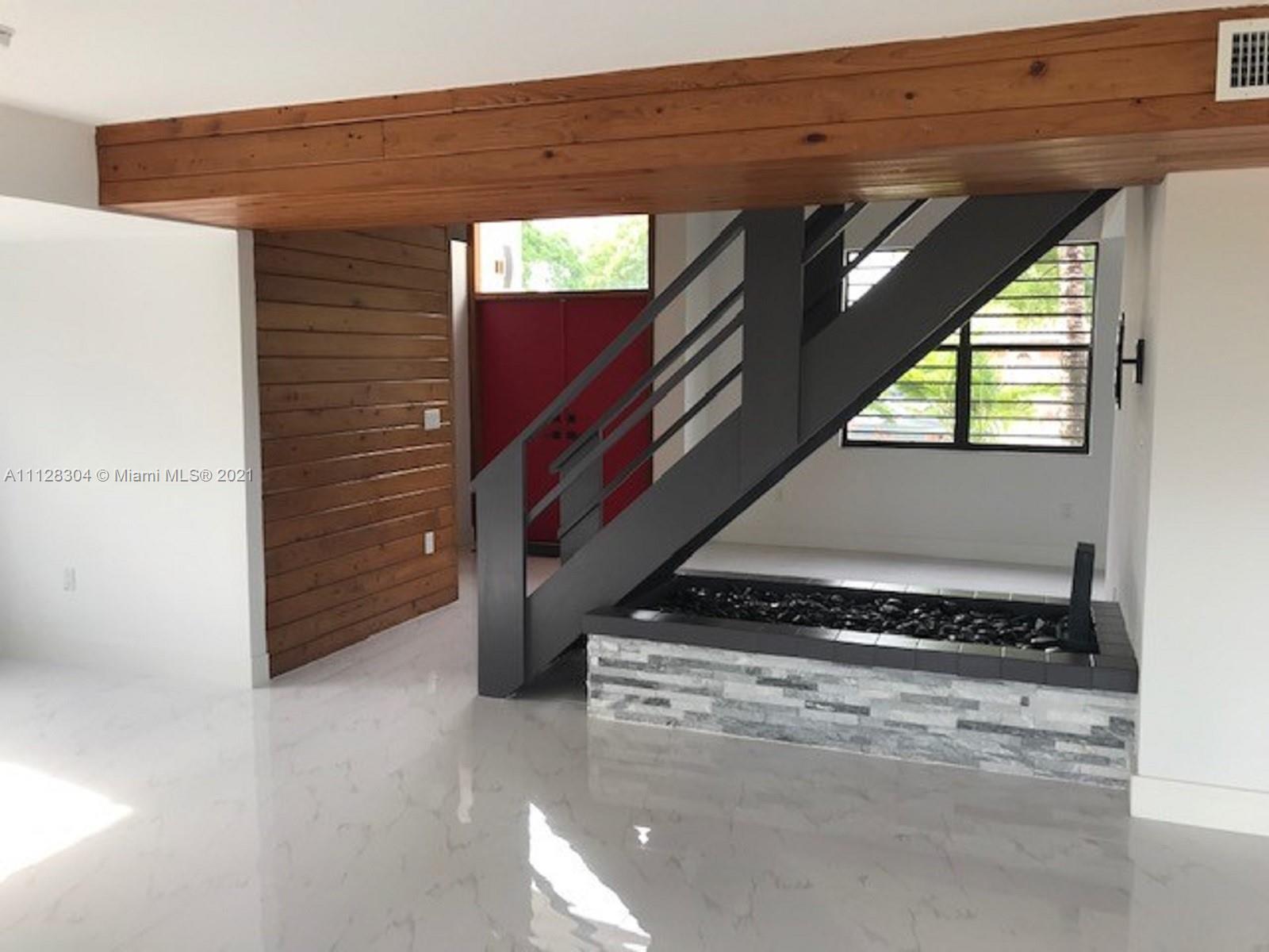 WINONA PARK - Residential Lease