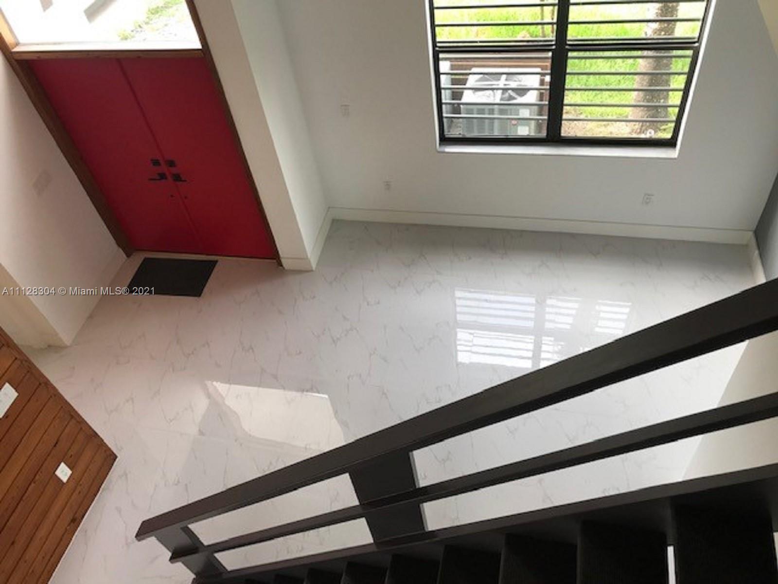 WINONA PARK - Residential Lease