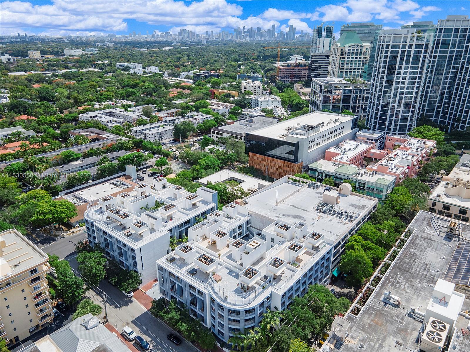 LOFTS AT MAYFAIR CONDO - Residential Lease