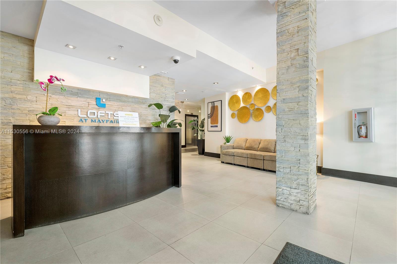 LOFTS AT MAYFAIR CONDO - Residential Lease