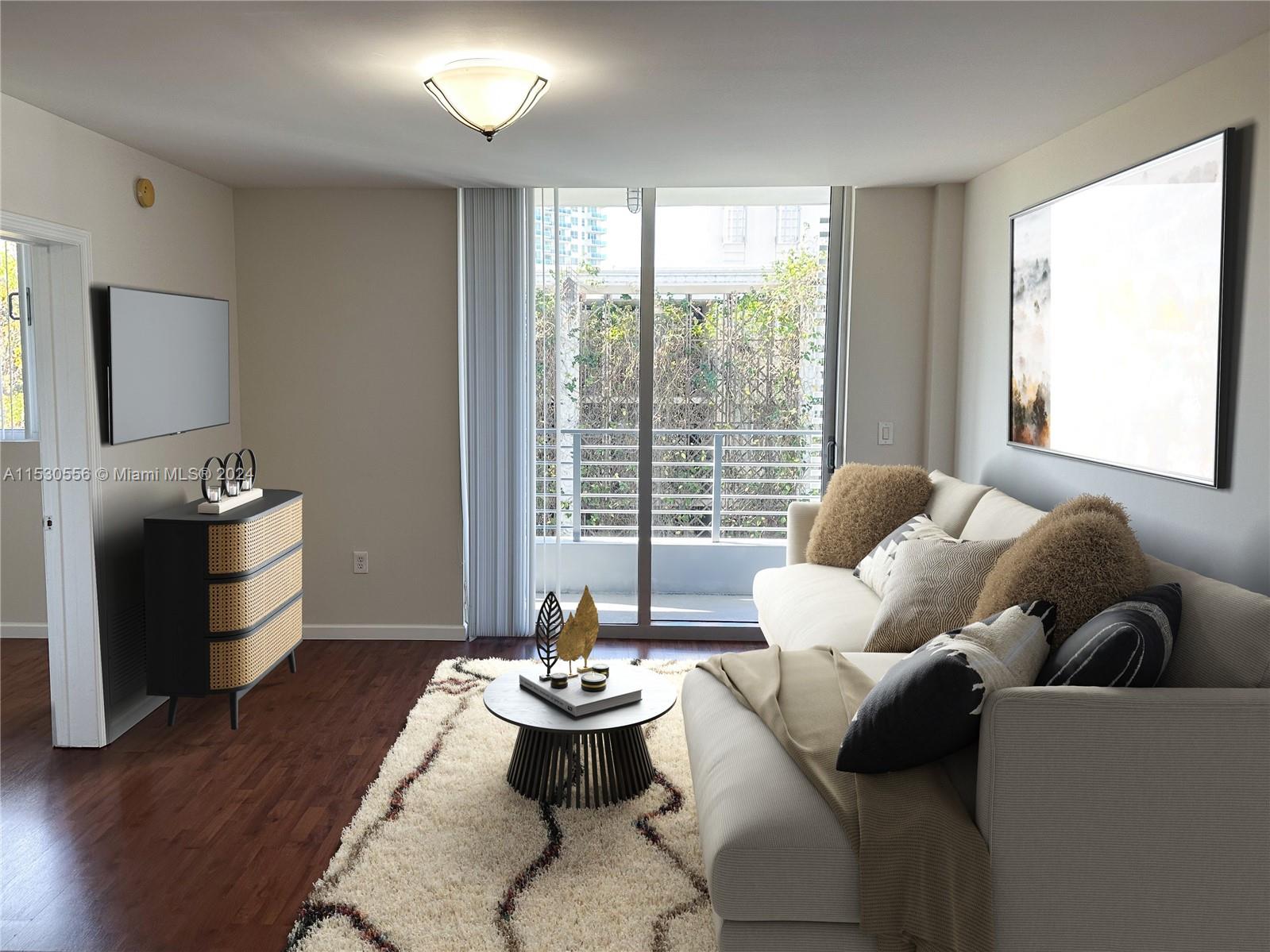 LOFTS AT MAYFAIR CONDO - Residential Lease