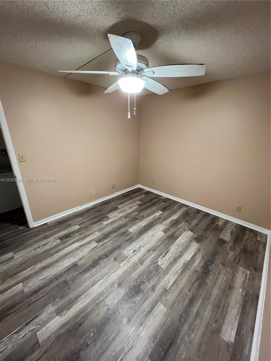 CONCORD VILLAGE CONDOMINI - Residential Lease