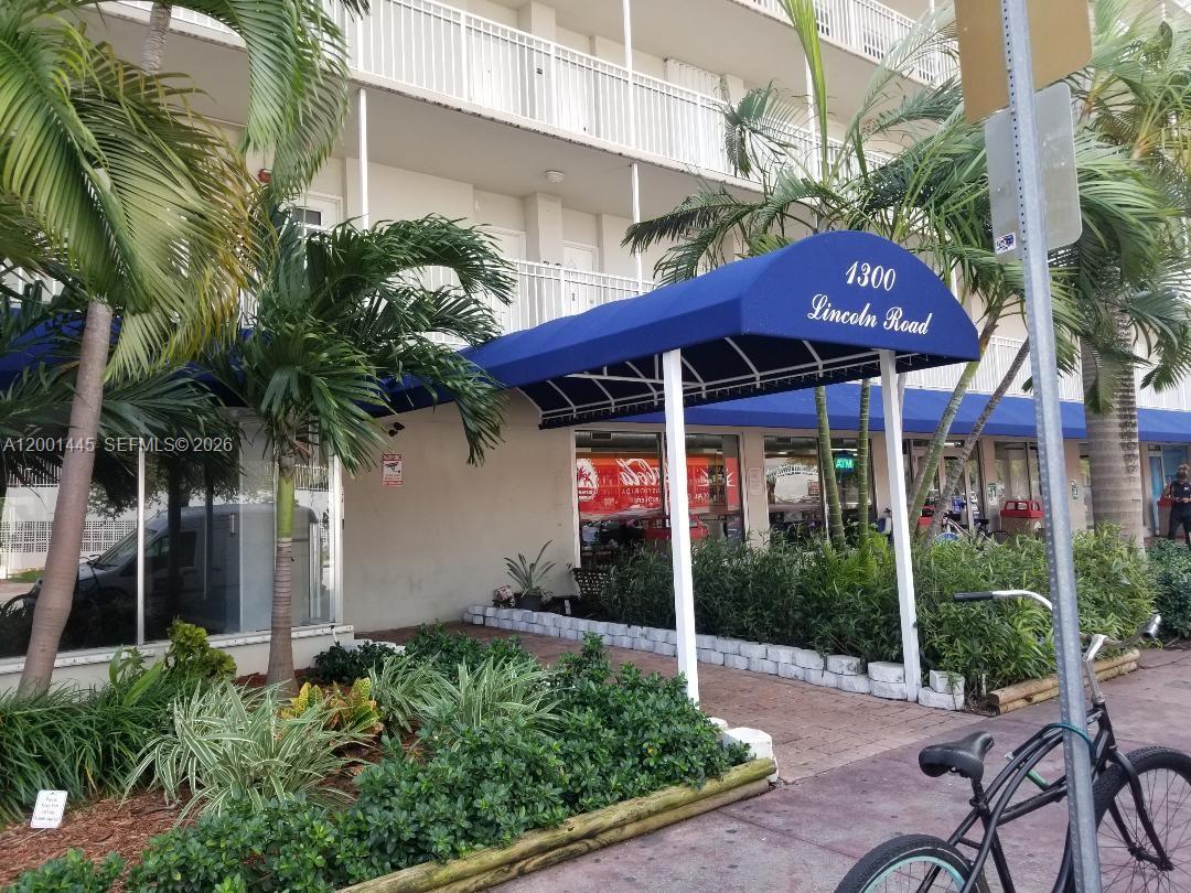 Lincoln Towers Condominium - Residential