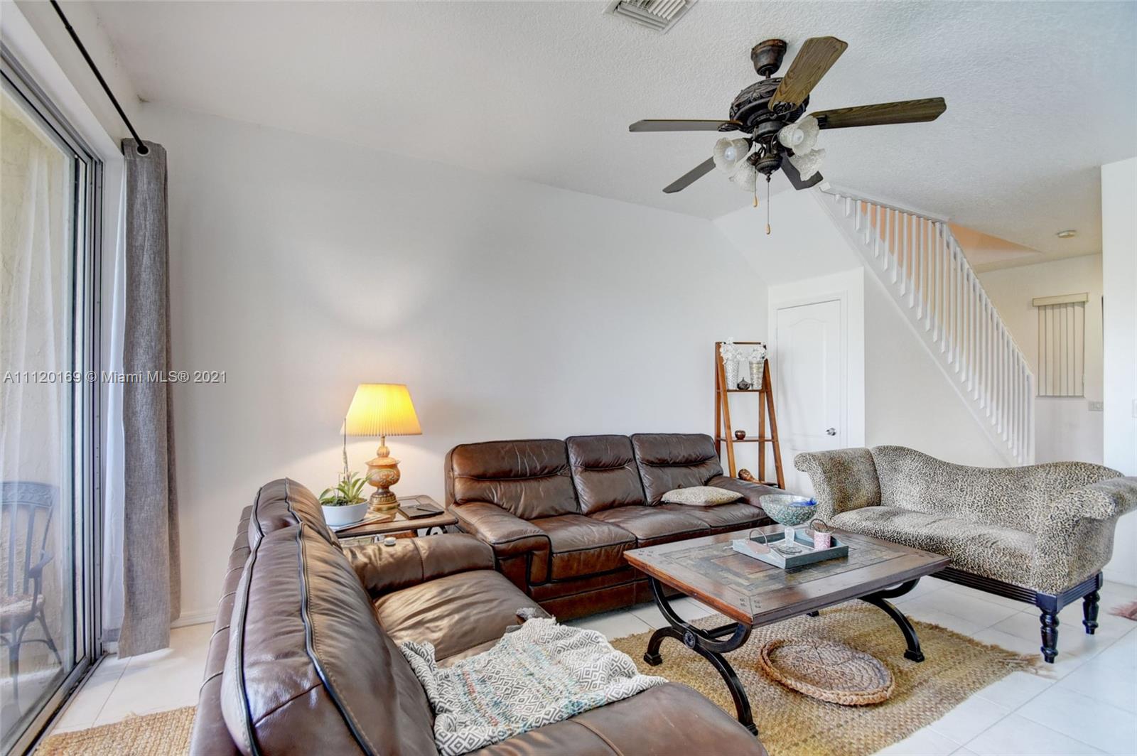 SEMINOLE ESTATES & TOWNHO - Residential
