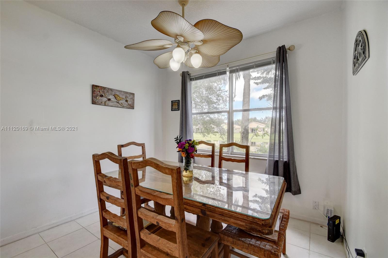 SEMINOLE ESTATES & TOWNHO - Residential
