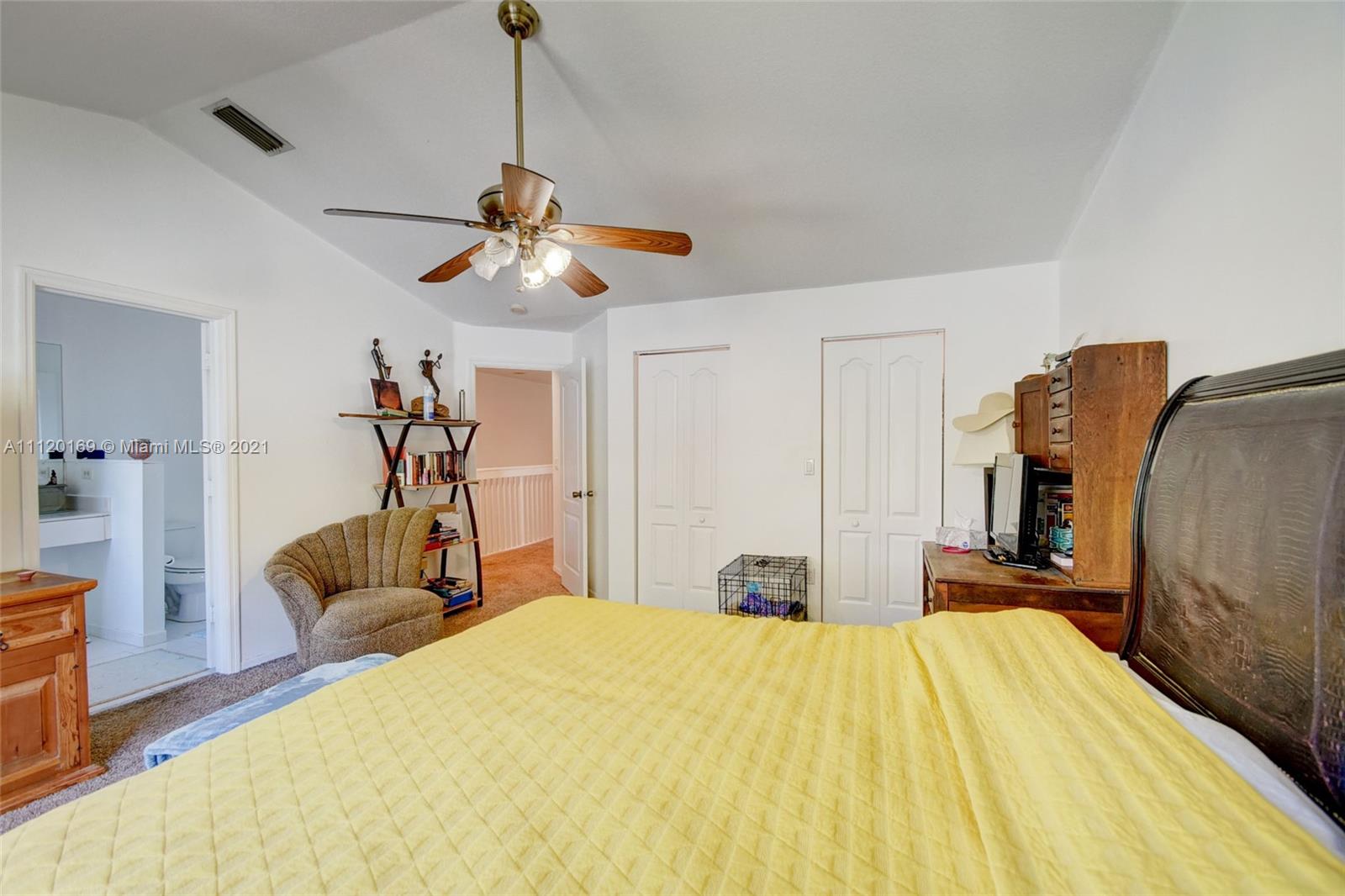 SEMINOLE ESTATES & TOWNHO - Residential
