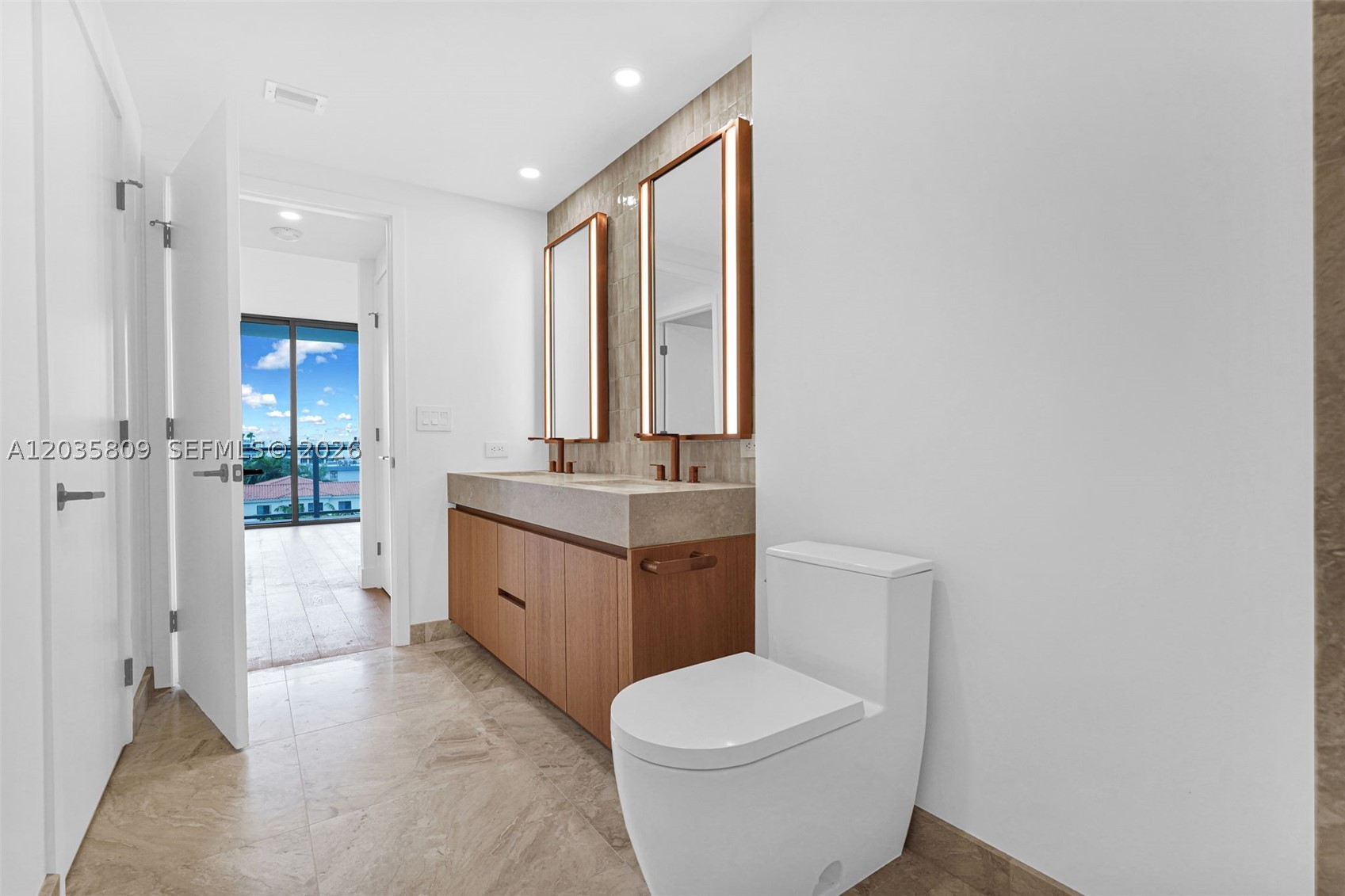THE WELL BAY HARBOR - Residential