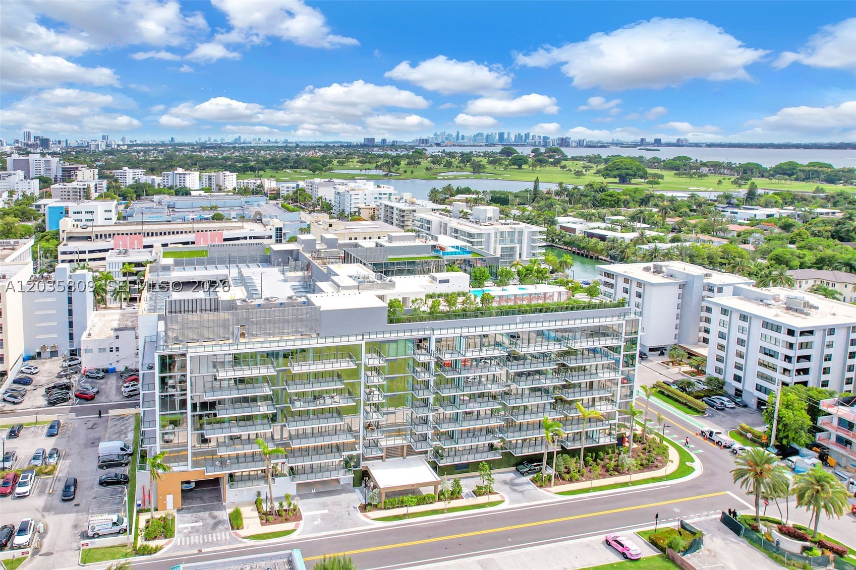 THE WELL BAY HARBOR - Residential