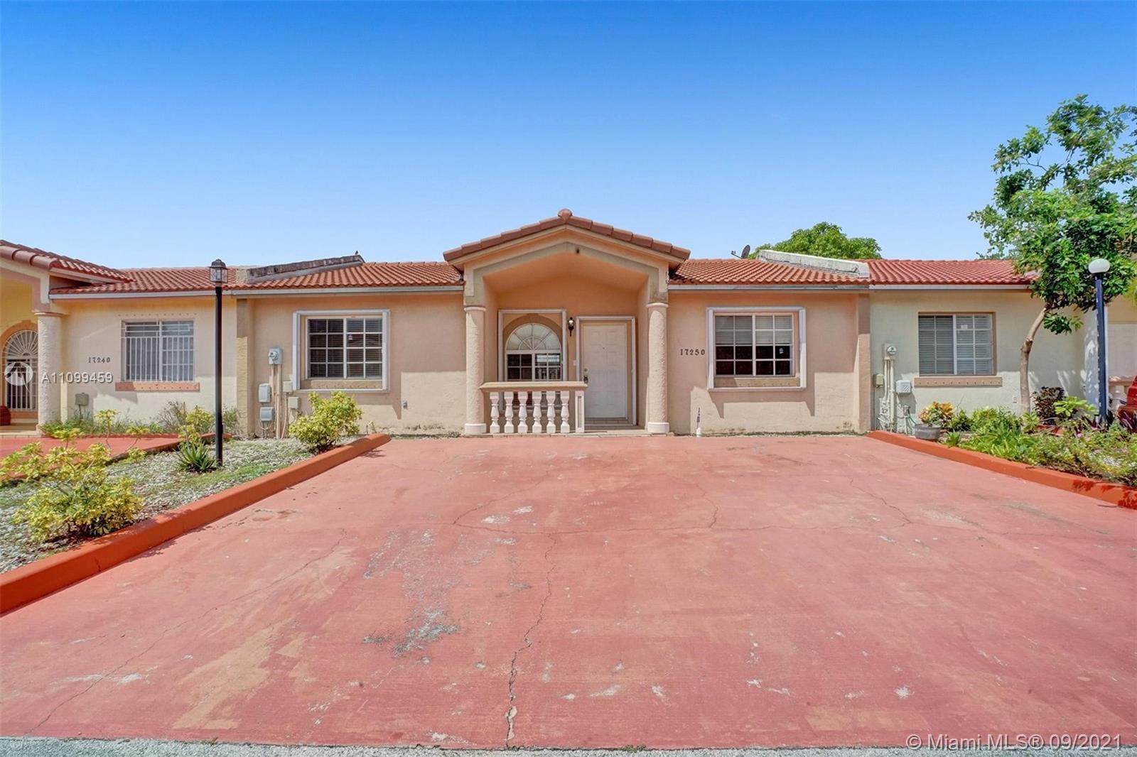 Well kept 3 bedrooms 2 bathrooms townhouse centrally located in Hialeah. The unit is very spacious, has Washer and Dryer inside, tile floors in living areas and laminated on bedrooms, nice backyard and accordion shutters.