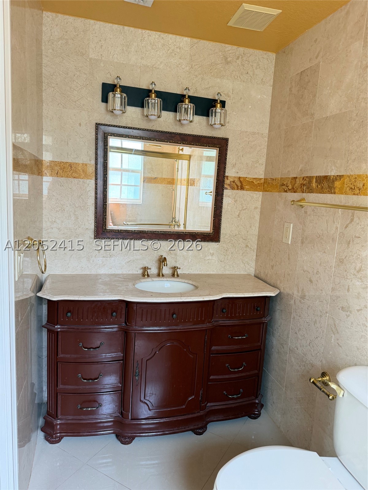 LINCOLN CITY SEC H - Residential Lease