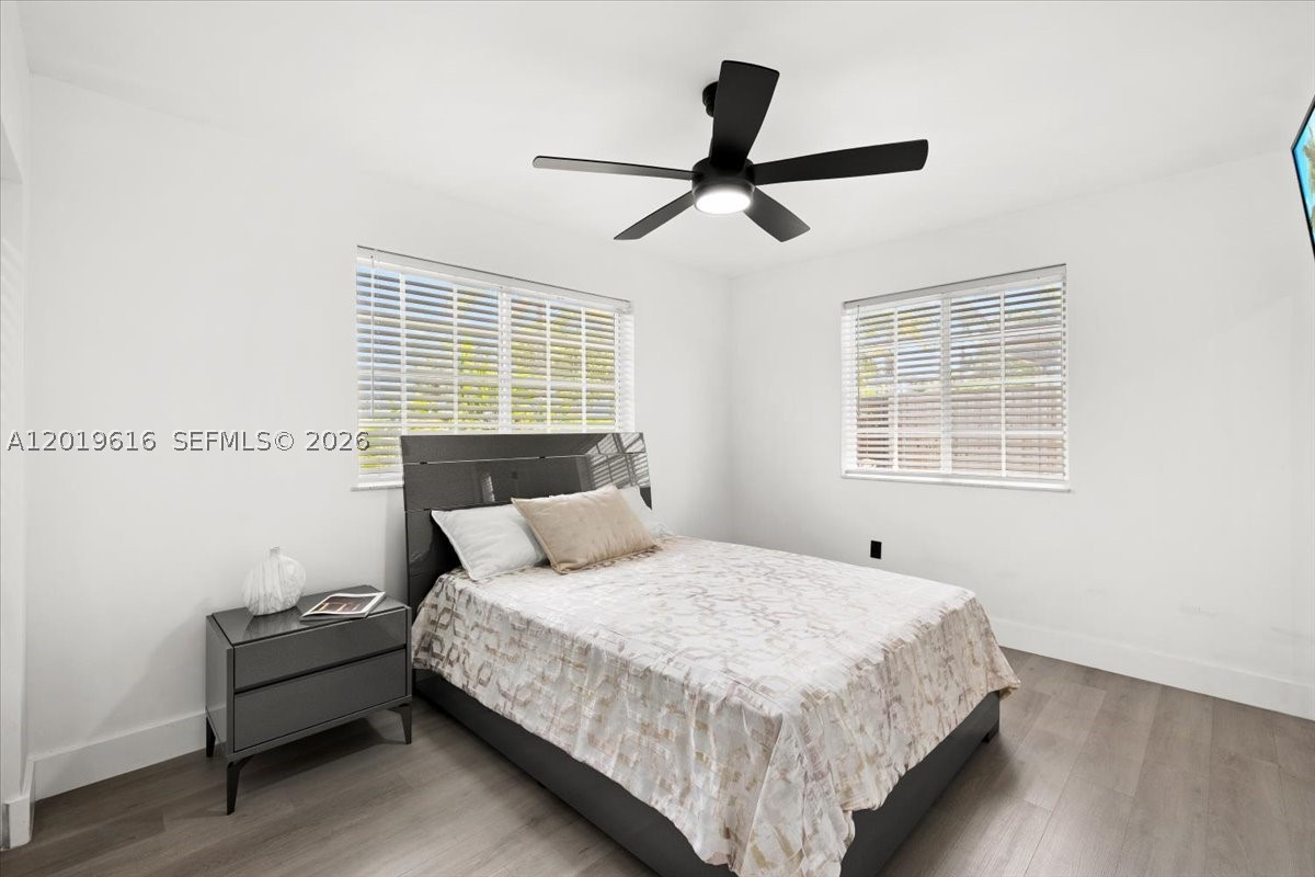 ENCHANTED LAKE SEC 6 - Residential Lease
