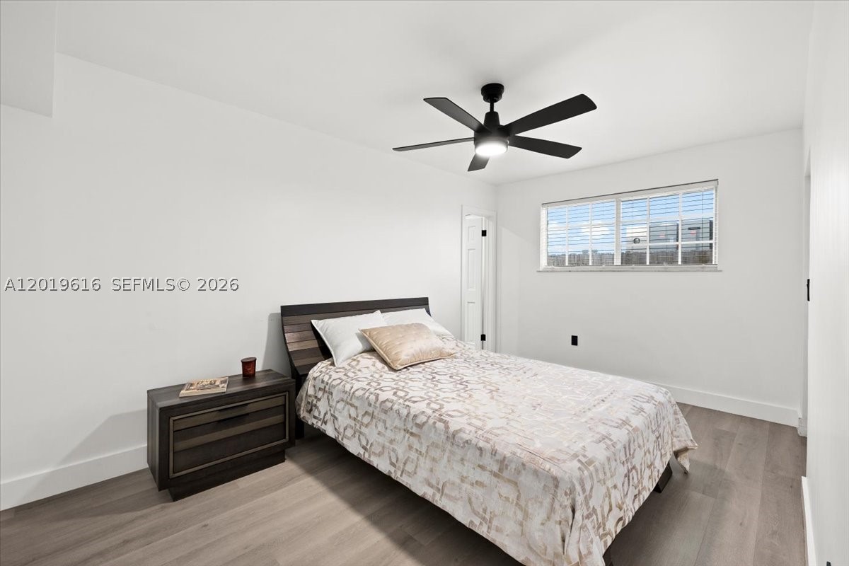 ENCHANTED LAKE SEC 6 - Residential Lease