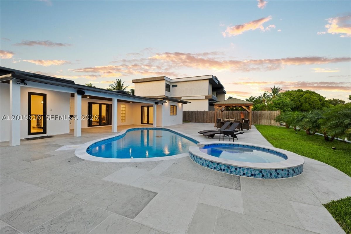 ENCHANTED LAKE SEC 6 - Residential Lease