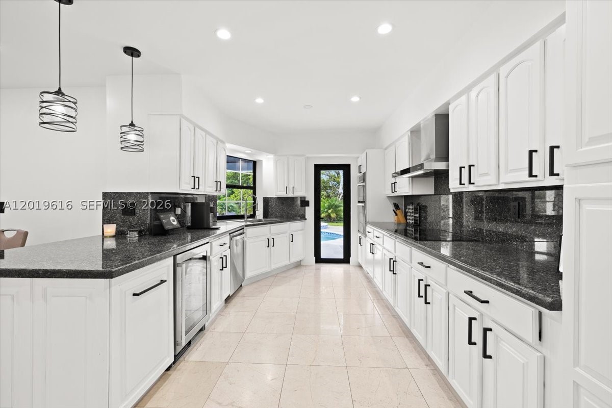 ENCHANTED LAKE SEC 6 - Residential Lease