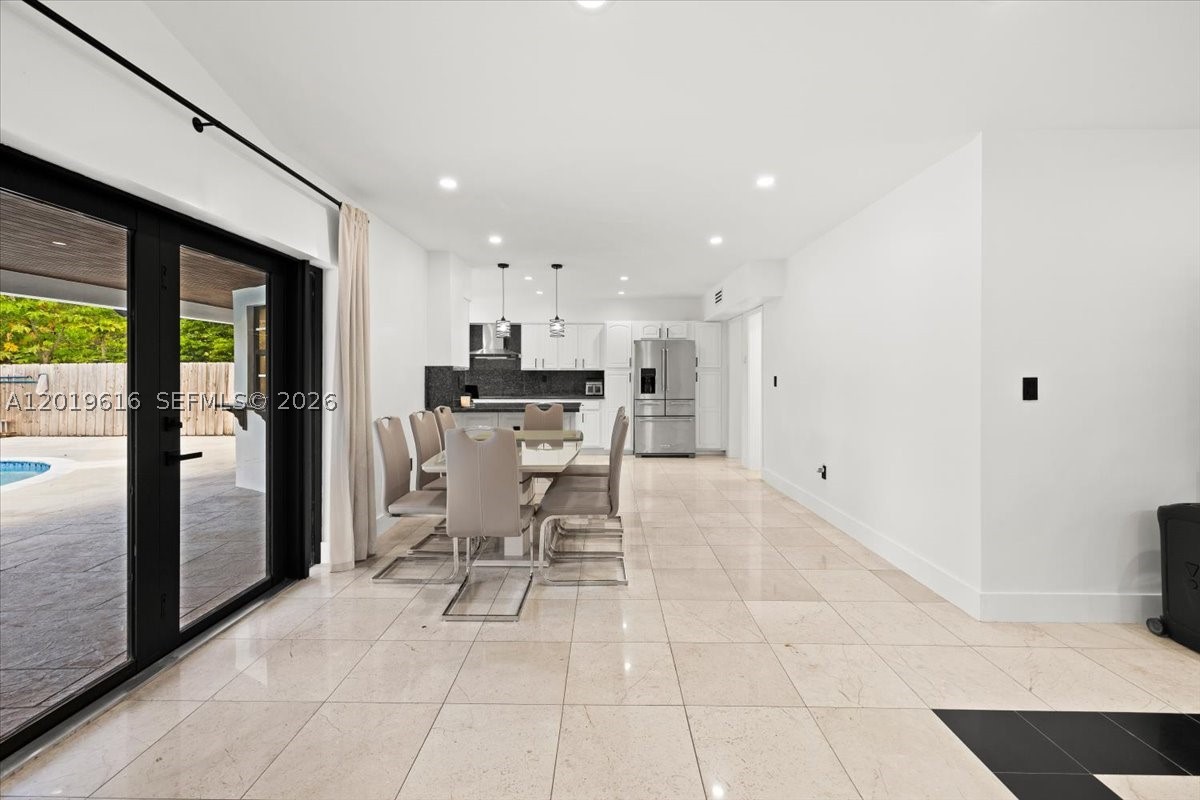 ENCHANTED LAKE SEC 6 - Residential Lease