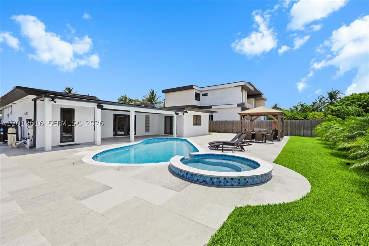 ENCHANTED LAKE SEC 6 - Residential Lease