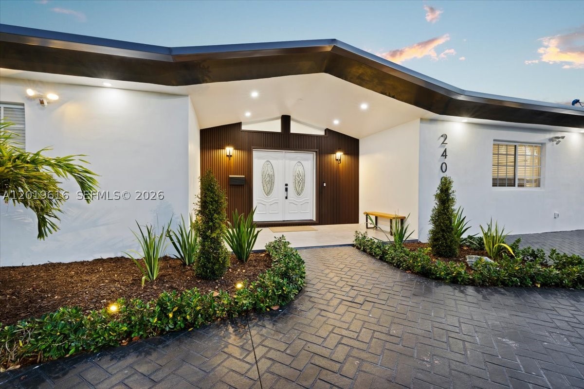 ENCHANTED LAKE SEC 6 - Residential Lease