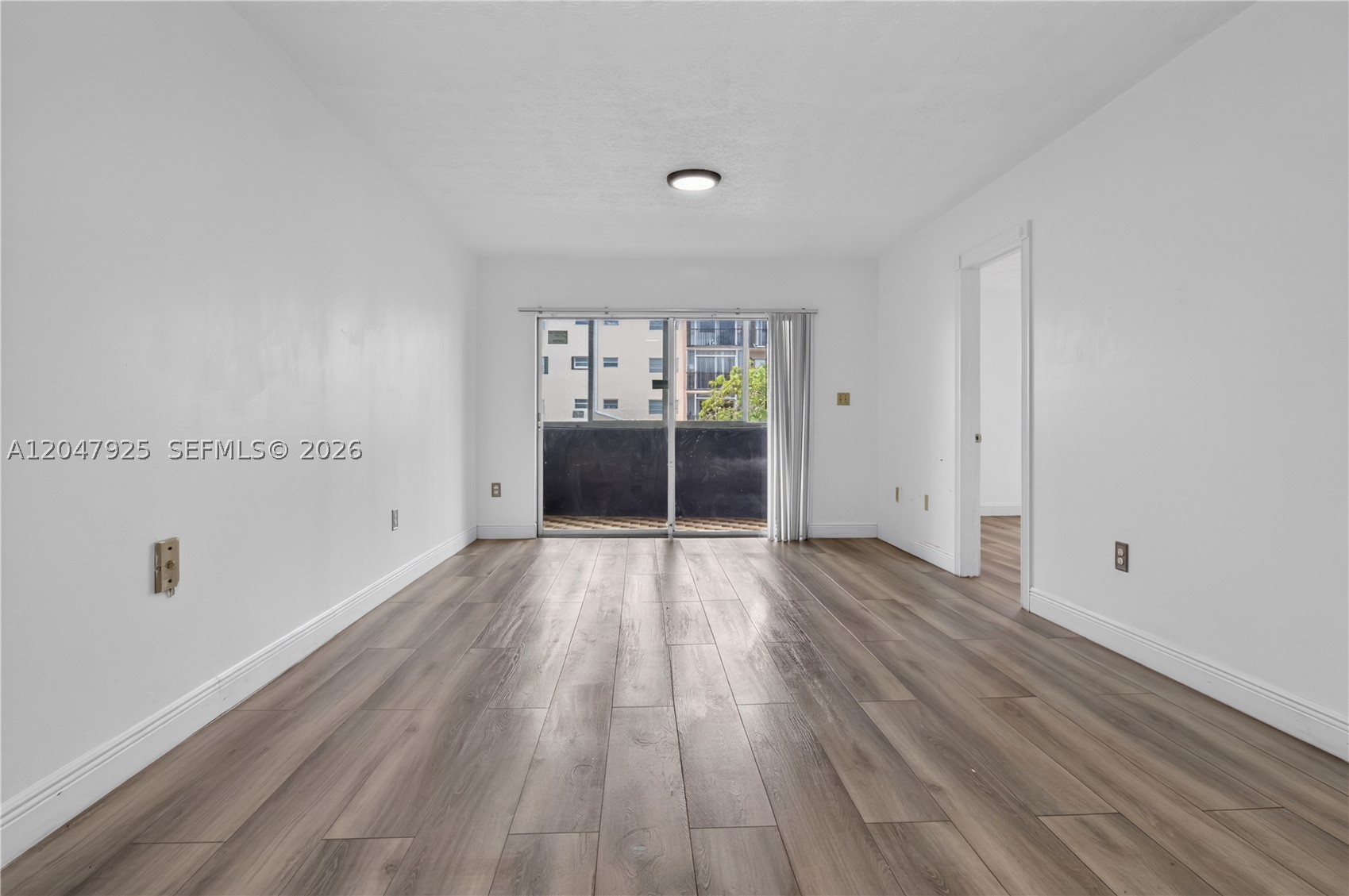 PALMETTO SPRINGS CONDO VI - Residential