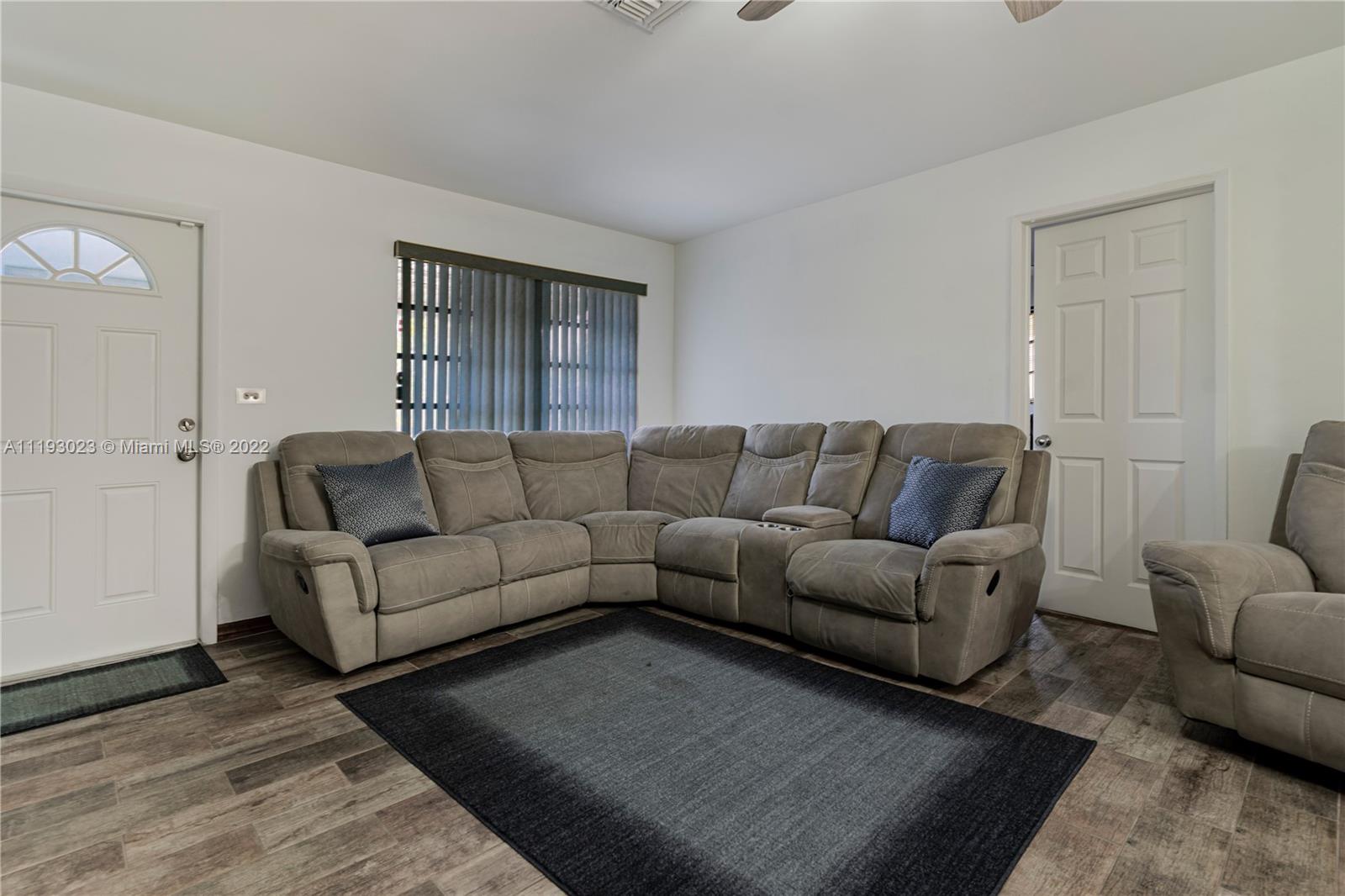SUNSHINE PARK ESTATES - Residential