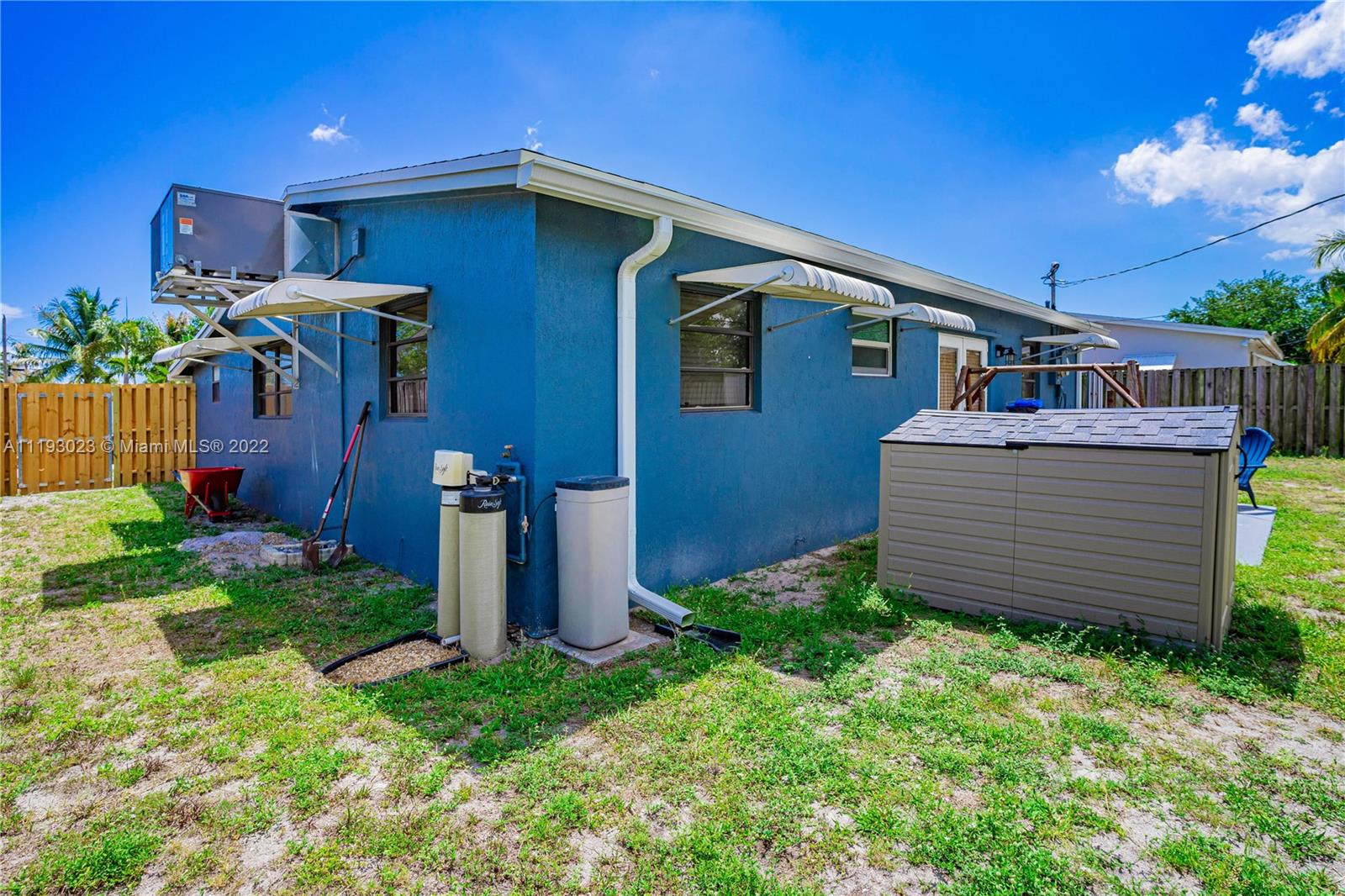 SUNSHINE PARK ESTATES - Residential