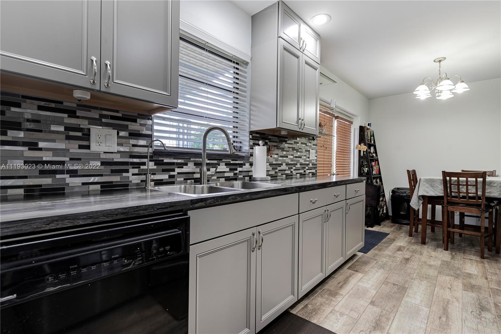 SUNSHINE PARK ESTATES - Residential